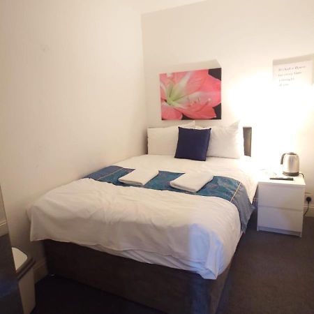 Eurostar Budget Rooms - Next To Kings Cross & Eurostar Train Station Londen Buitenkant foto