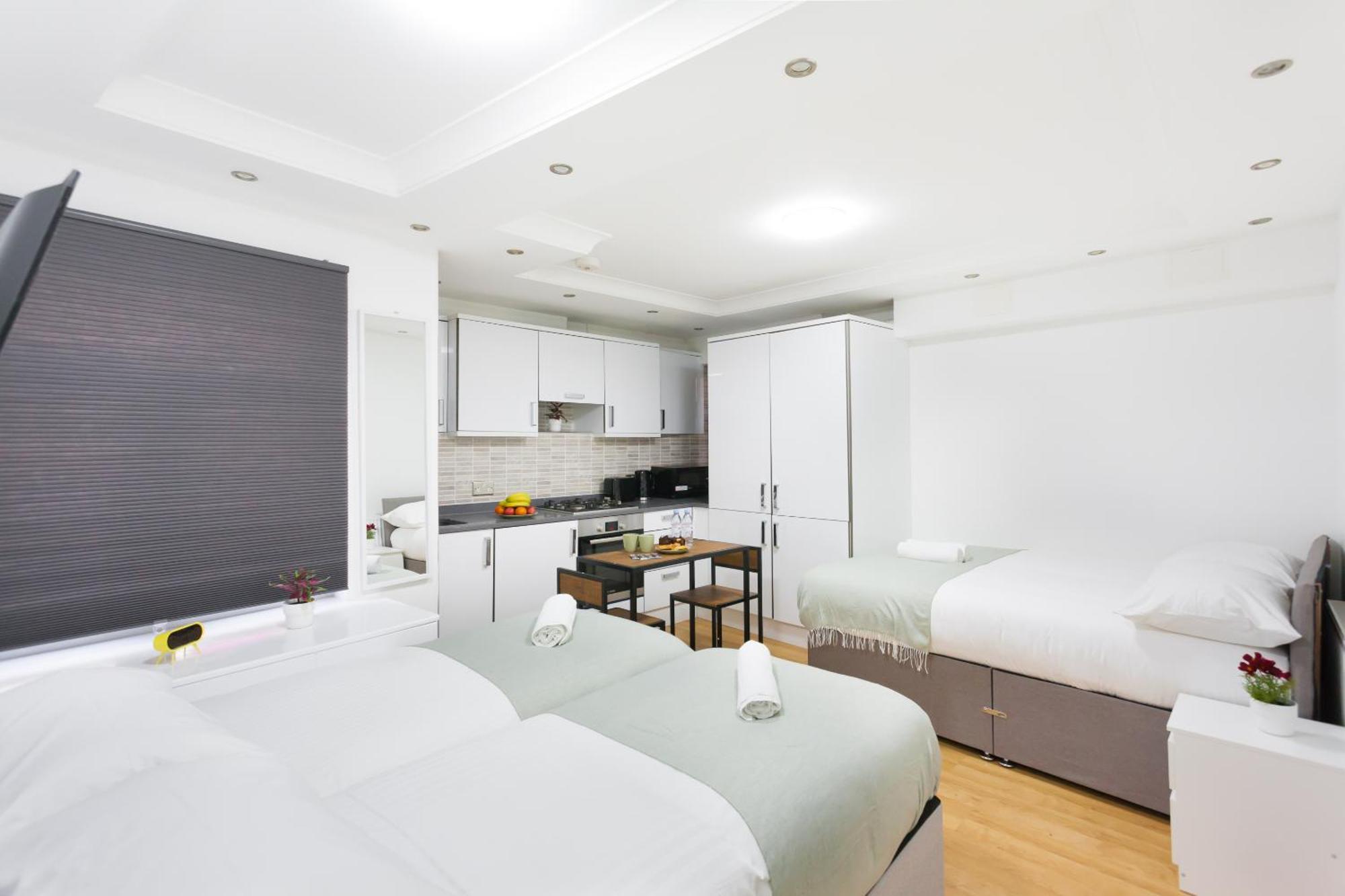 Eurostar Budget Rooms - Next To Kings Cross & Eurostar Train Station Londen Buitenkant foto
