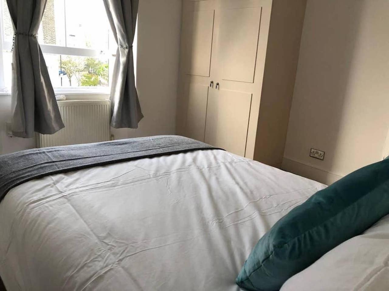 Eurostar Budget Rooms - Next To Kings Cross & Eurostar Train Station Londen Buitenkant foto
